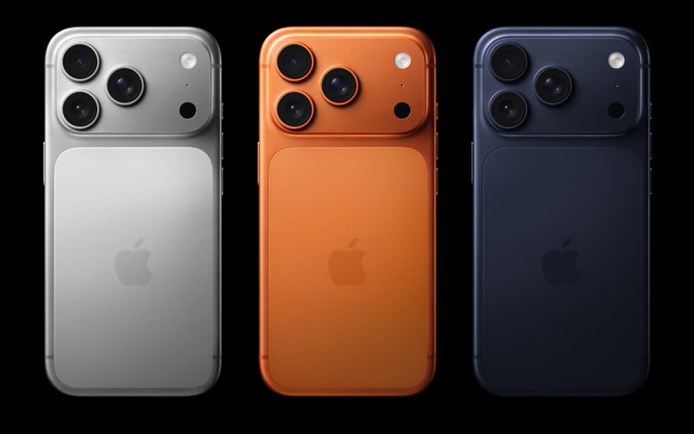 Embrace Autumn with the iPhone 17 Pro in Cosmic Orange!