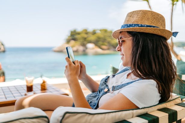 Tesco Mobile Declares Roaming Freedom: 48 Countries, No Brexit Blues!
