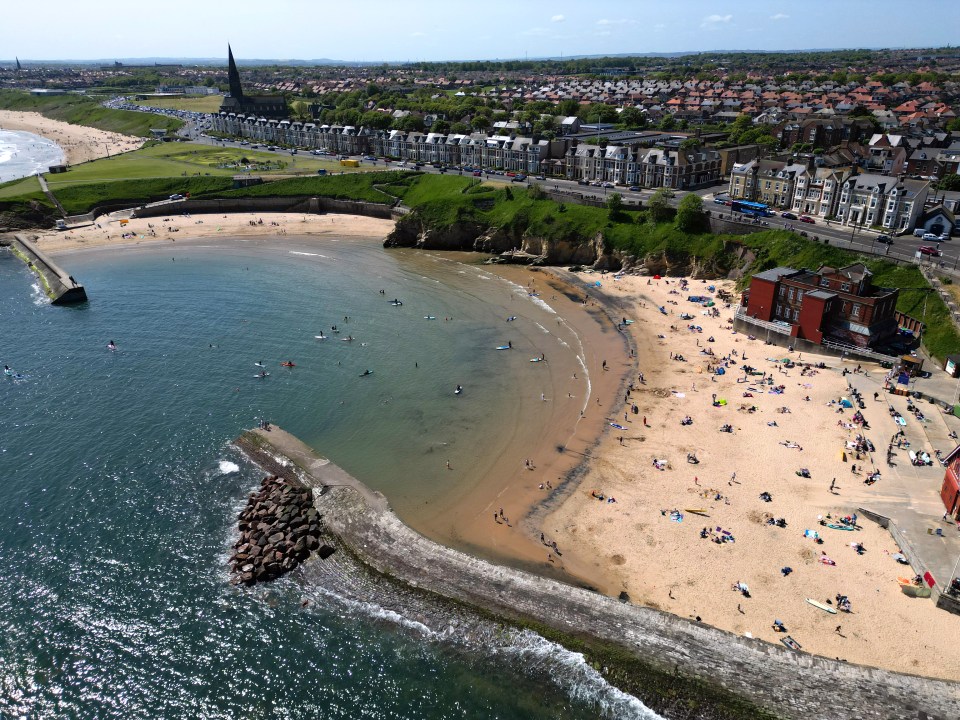 Tynemouth Rescue: Swimmers Saved from Choppy Waters in Dramatic Sea Rescue