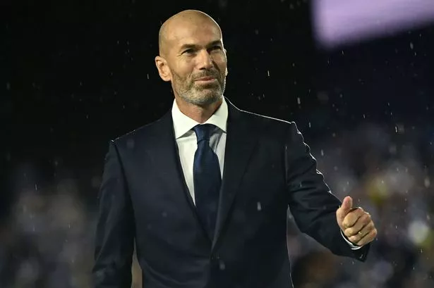 Zinedine Zidane Sets Conditions for Manchester United Role Amid Coaching Turmoil